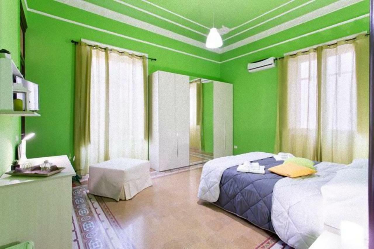 ボエーム B&B アル セントロ パレルモ エクステリア 写真